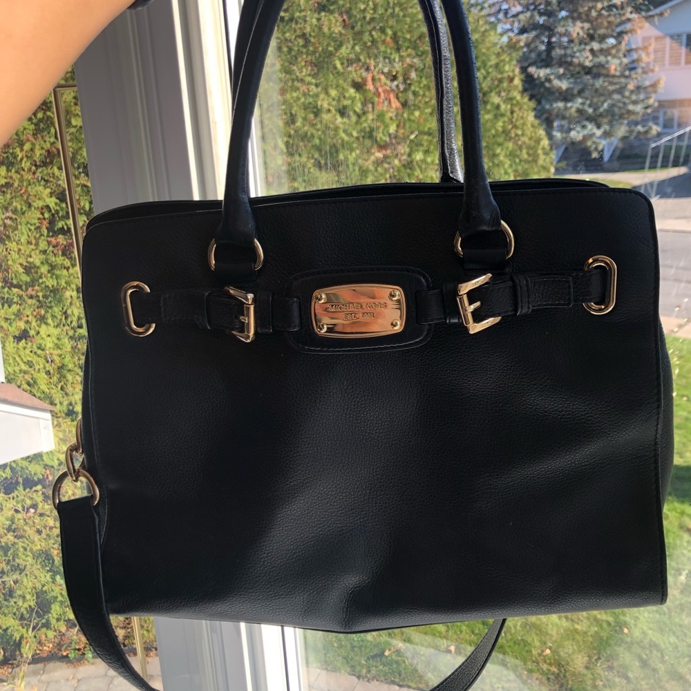Michael Kors purse